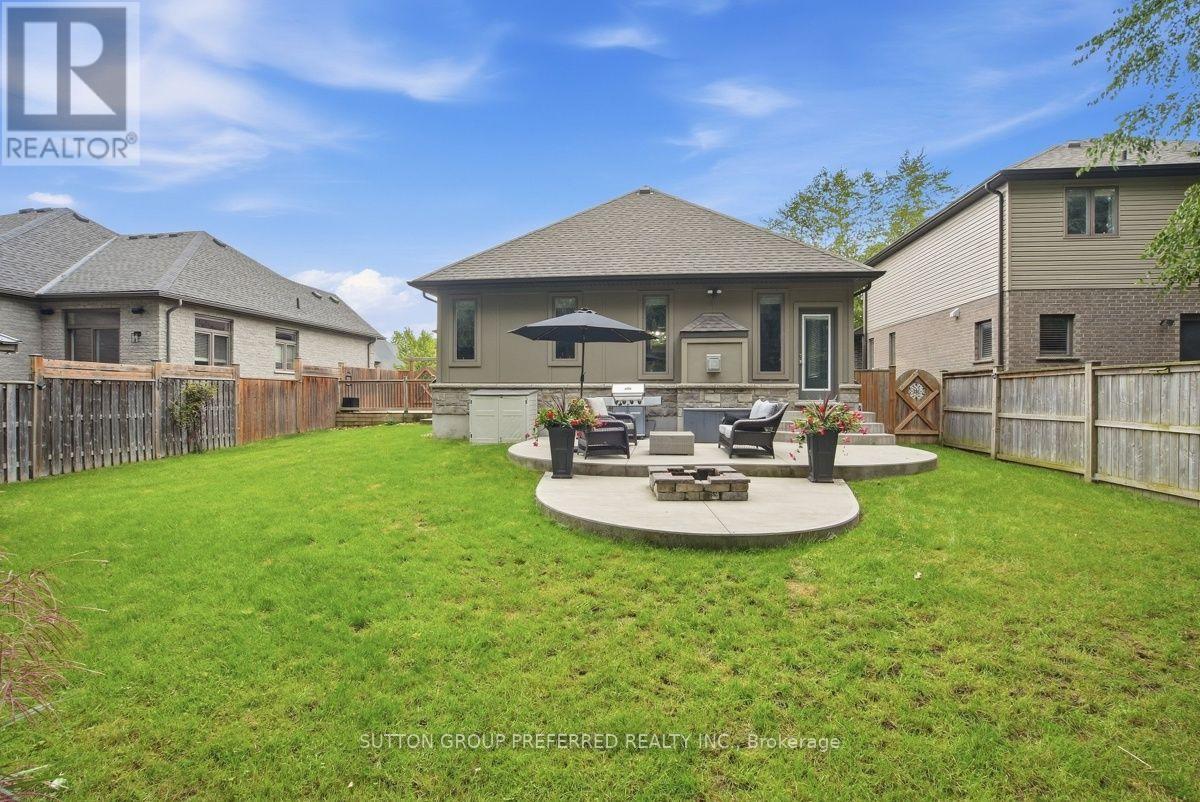 21 Caverhill Crescent, Middlesex Centre, Ontario  N0L 1R0 - Photo 44 - X13794662