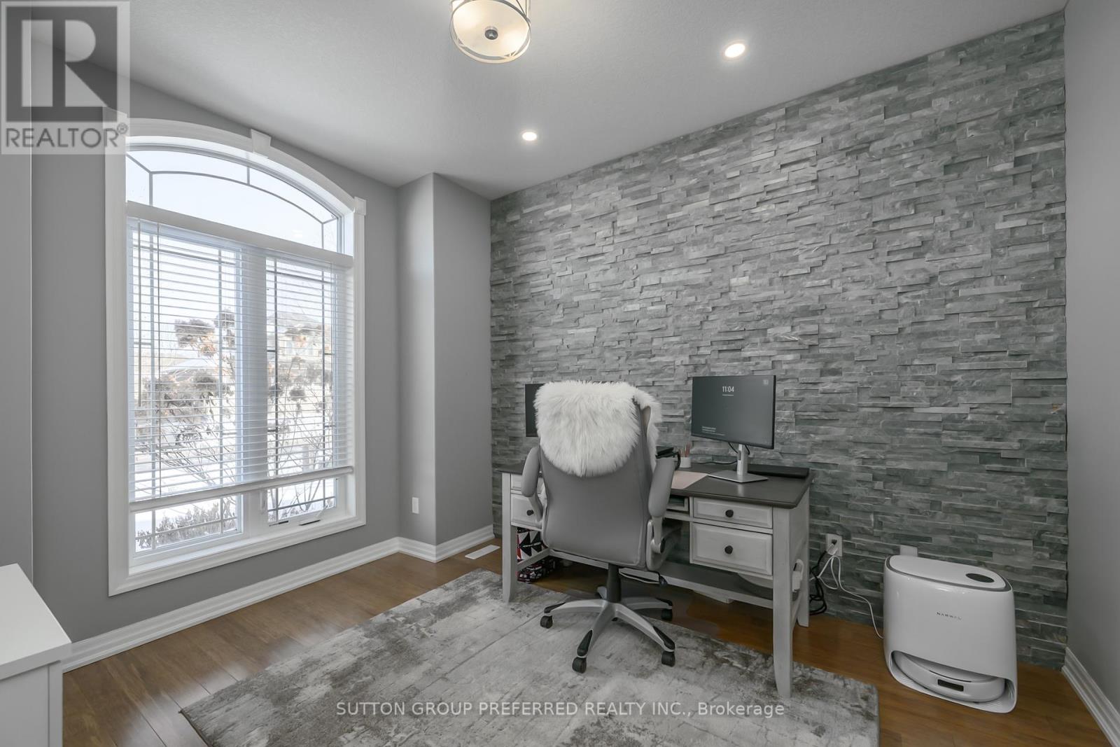 21 Caverhill Crescent, Middlesex Centre, Ontario  N0L 1R0 - Photo 8 - X13794662