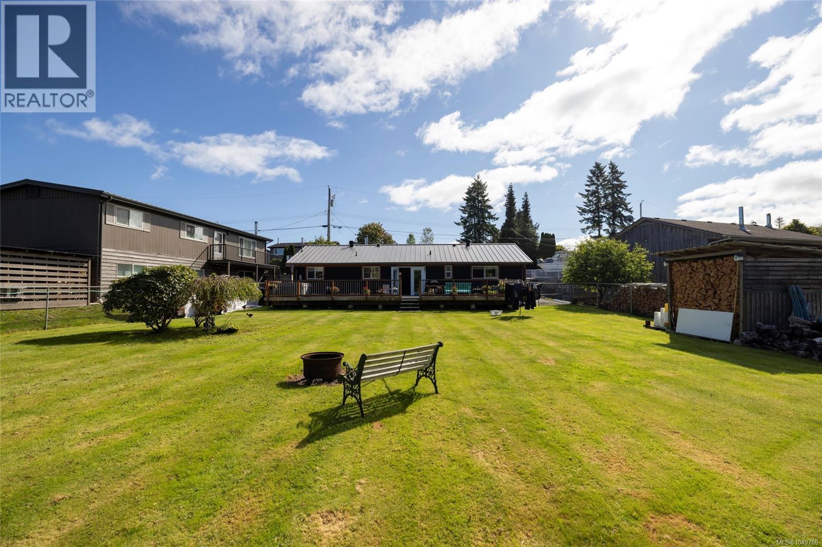 6960 Quatse Cres, Port Hardy, British Columbia  V0N 2P0 - Photo 3 - 1049786