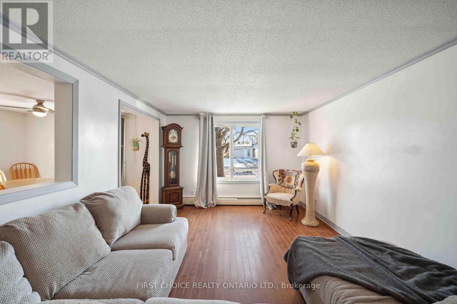 337 Amiens Street, Ottawa, Ontario  K1E 1N4 - Photo 6 - X13794666