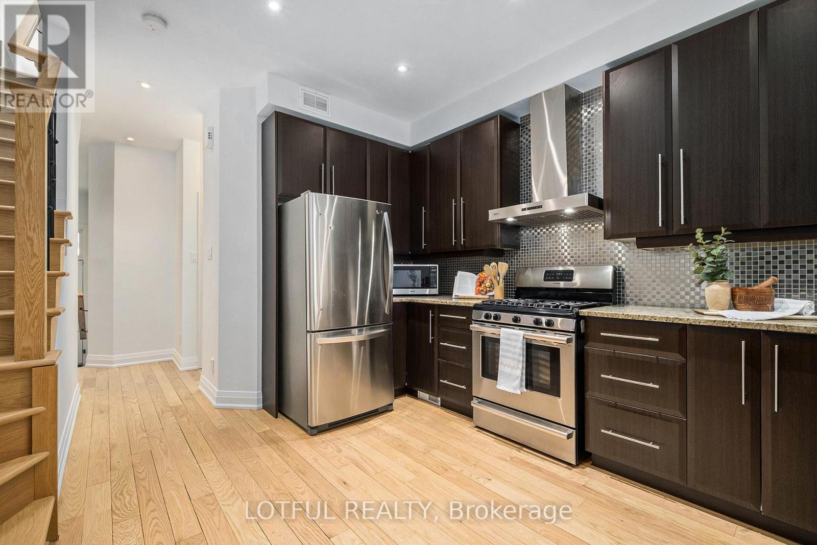 A - 58 Young Street, Ottawa, Ontario  K1S 3H9 - Photo 4 - X13794676