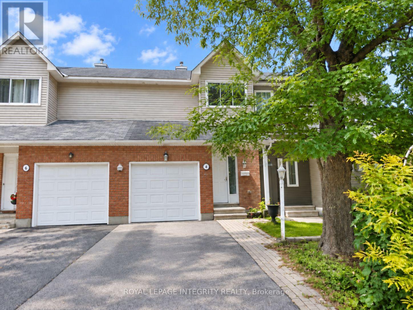 4 RUETER STREET, ottawa, Ontario