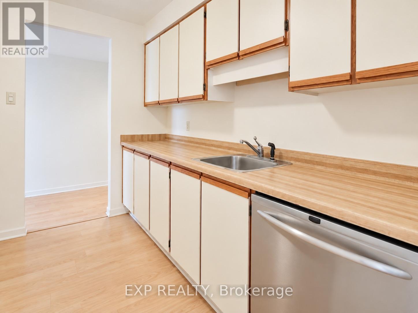 403 - 470 Laurier Avenue W, Ottawa, Ontario  K1R 7W9 - Photo 5 - X13794686