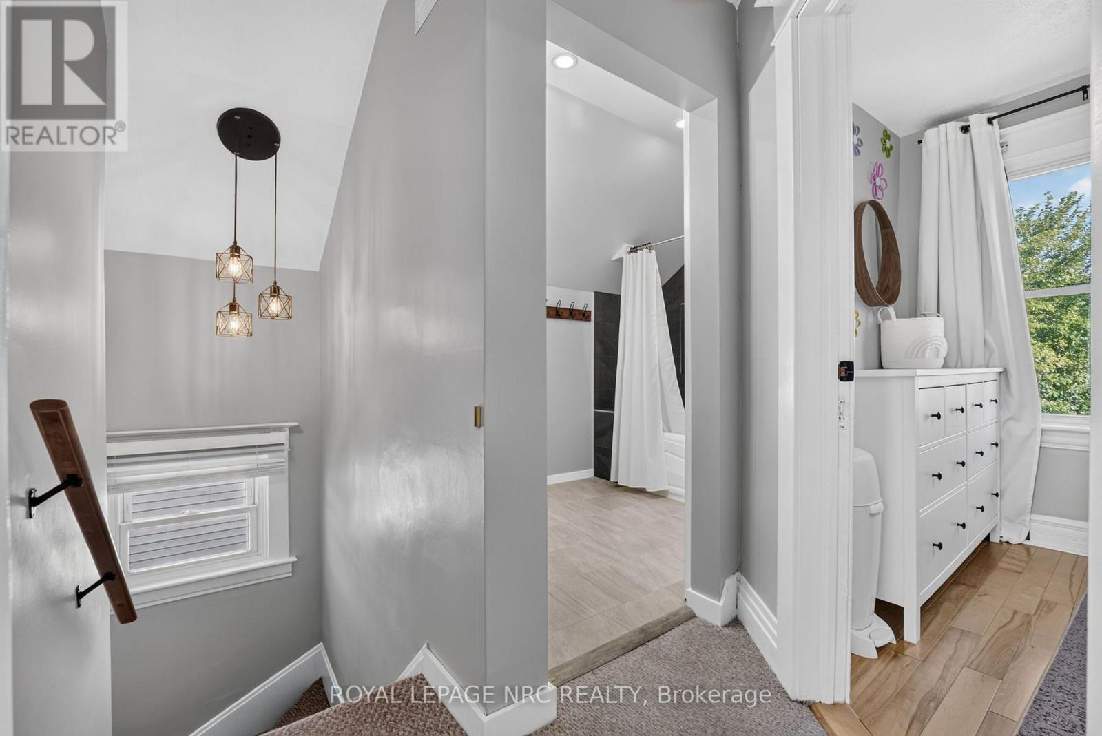 26 Lyndon Street W, Thorold, Ontario  L2V 3J7 - Photo 14 - X13794658