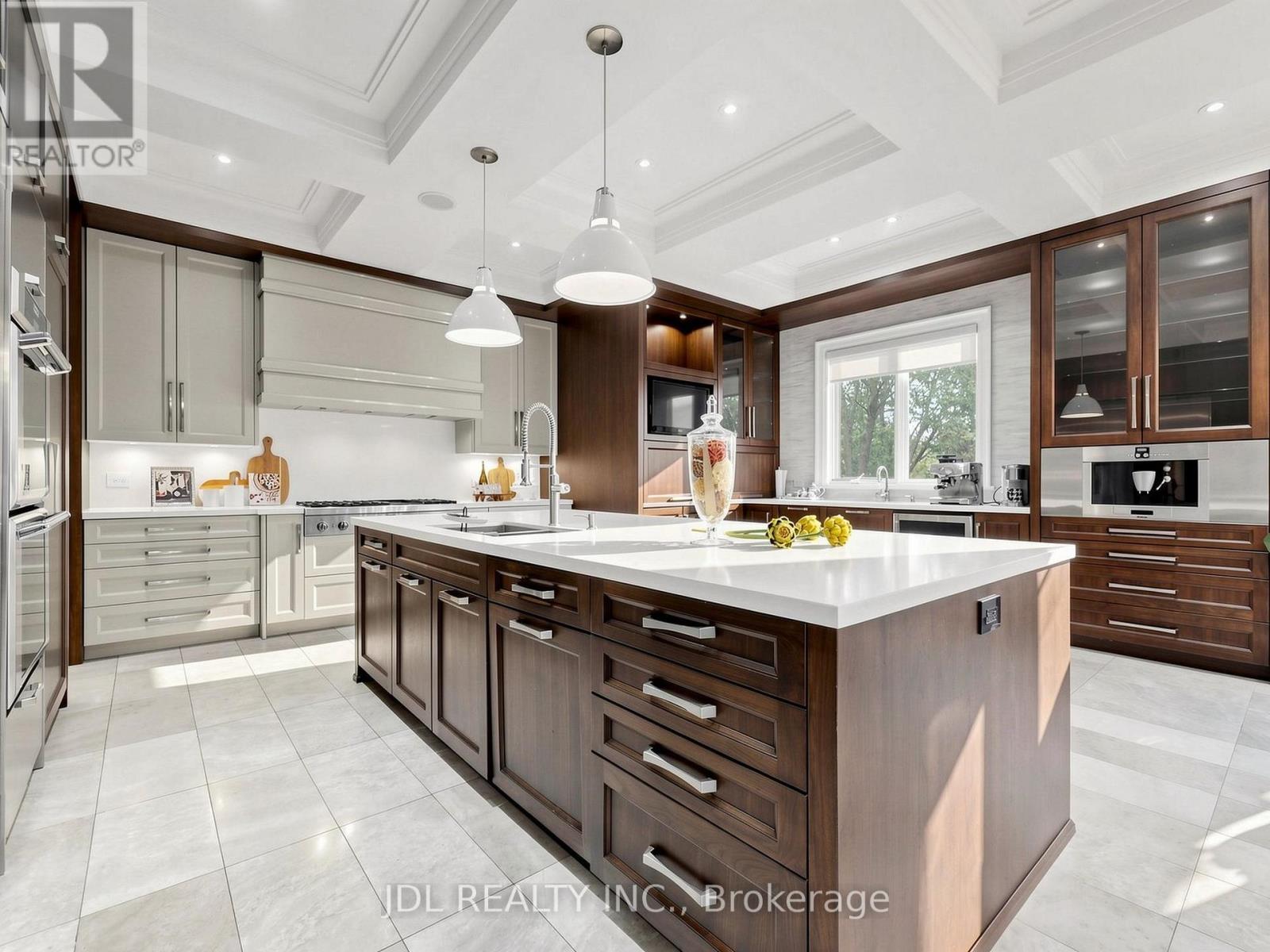 105 Arjay Crescent, Toronto, Ontario  M2L 1C6 - Photo 11 - C13794622