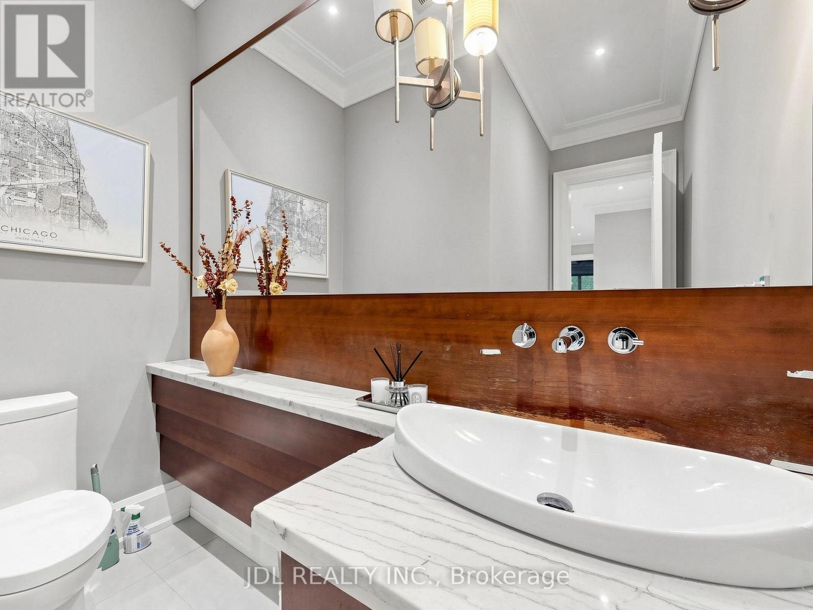 105 Arjay Crescent, Toronto, Ontario  M2L 1C6 - Photo 17 - C13794622