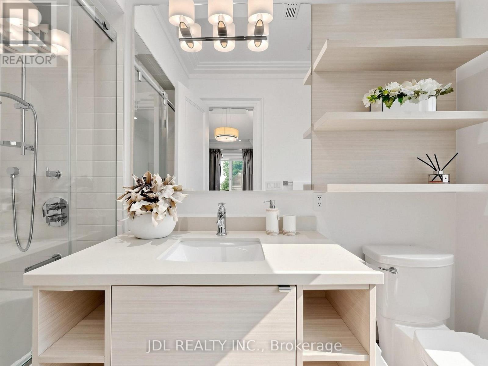 105 Arjay Crescent, Toronto, Ontario  M2L 1C6 - Photo 37 - C13794622