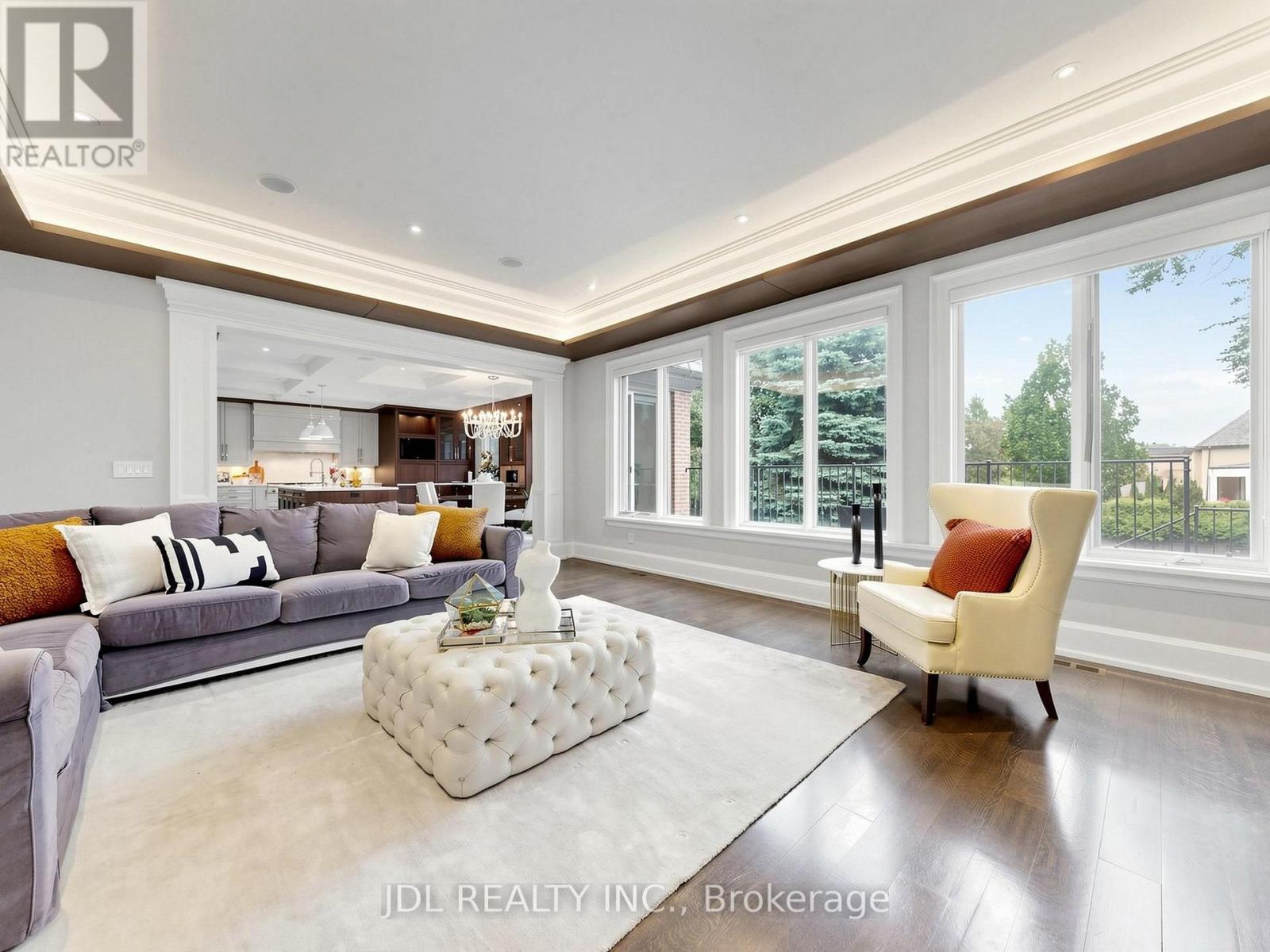 105 Arjay Crescent, Toronto, Ontario  M2L 1C6 - Photo 8 - C13794622