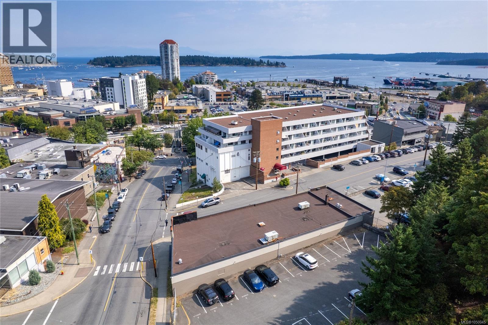 25 Cavan St, Nanaimo, British Columbia  V9R 2T9 - Photo 4 - 1050045
