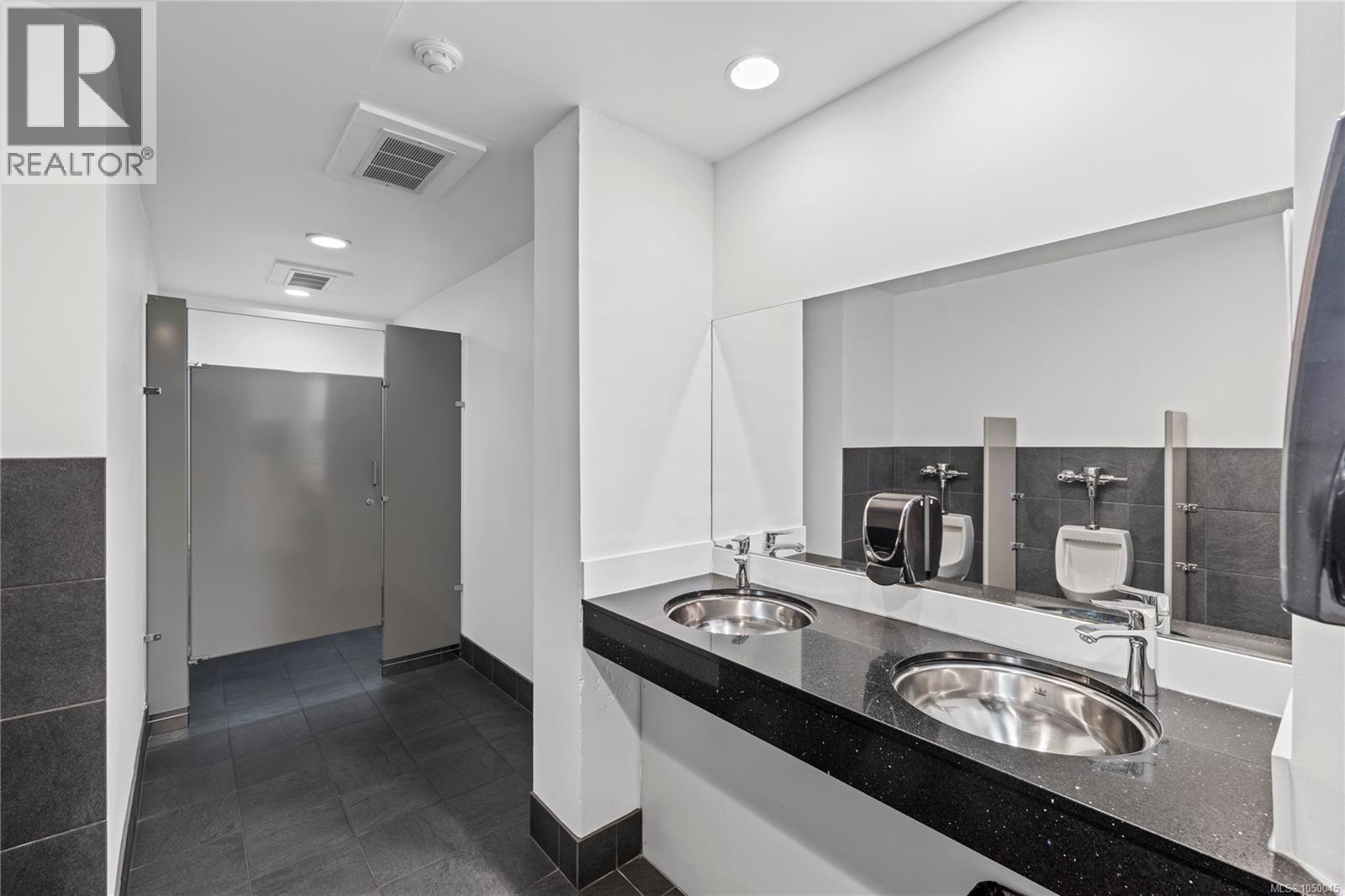 25 Cavan St, Nanaimo, British Columbia  V9R 2T9 - Photo 14 - 1050045