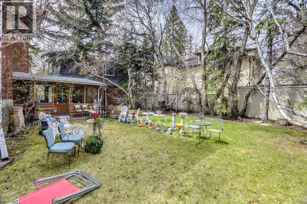 916 Durham Avenue Sw, Calgary, Alberta  T2T 0P6 - Photo 4 - A2345635