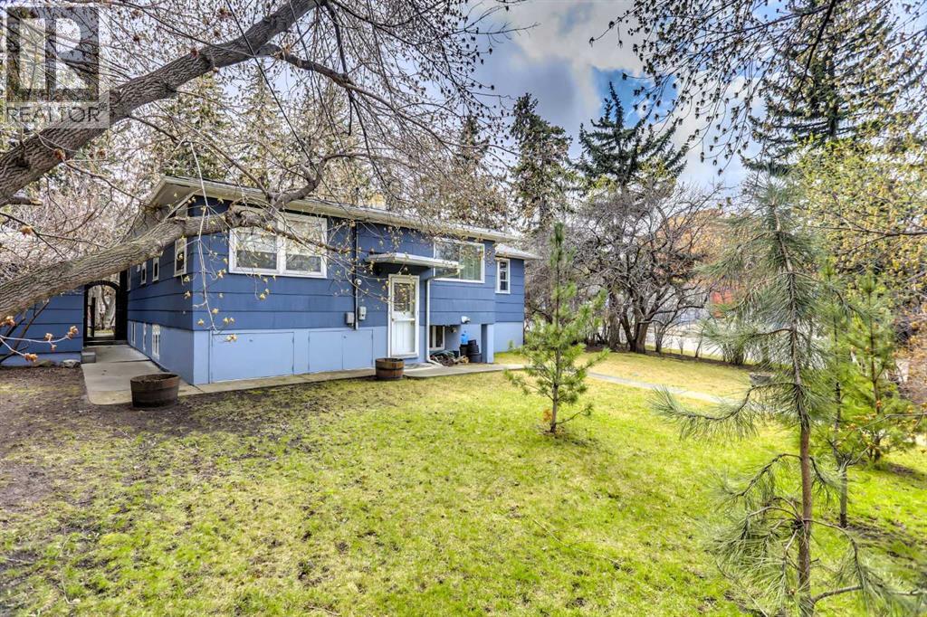 928 Durham Avenue Sw, Calgary, Alberta  T2T 0P6 - Photo 4 - A2345864