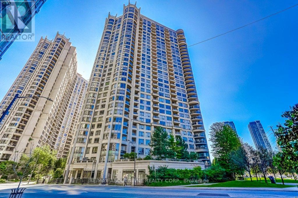 Gph25 - 3888 Duke Of York Boulevard, Mississauga, Ontario  L5B 4P5 - Photo 2 - W13794654