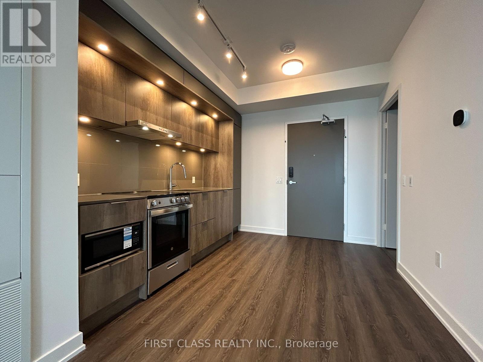 7003 - 448 Burnhamthorpe Road W, Mississauga, Ontario  L5B 0R4 - Photo 9 - W13794660