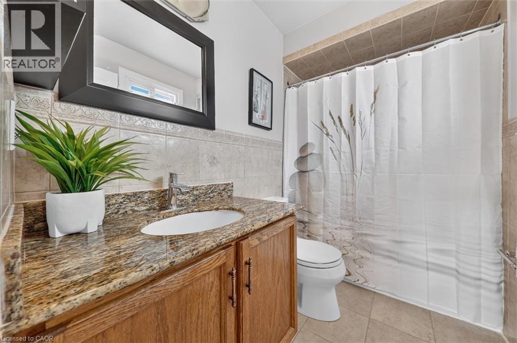 31 Vega Street, Hamilton, Ontario  L8E 4S6 - Photo 24 - 40864207