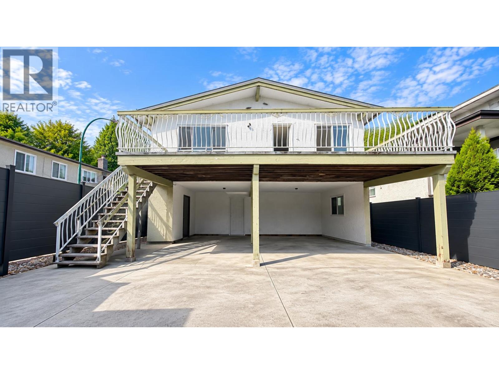 3326 Slocan Street, Vancouver, British Columbia  V5M 3E5 - Photo 3 - R3166617