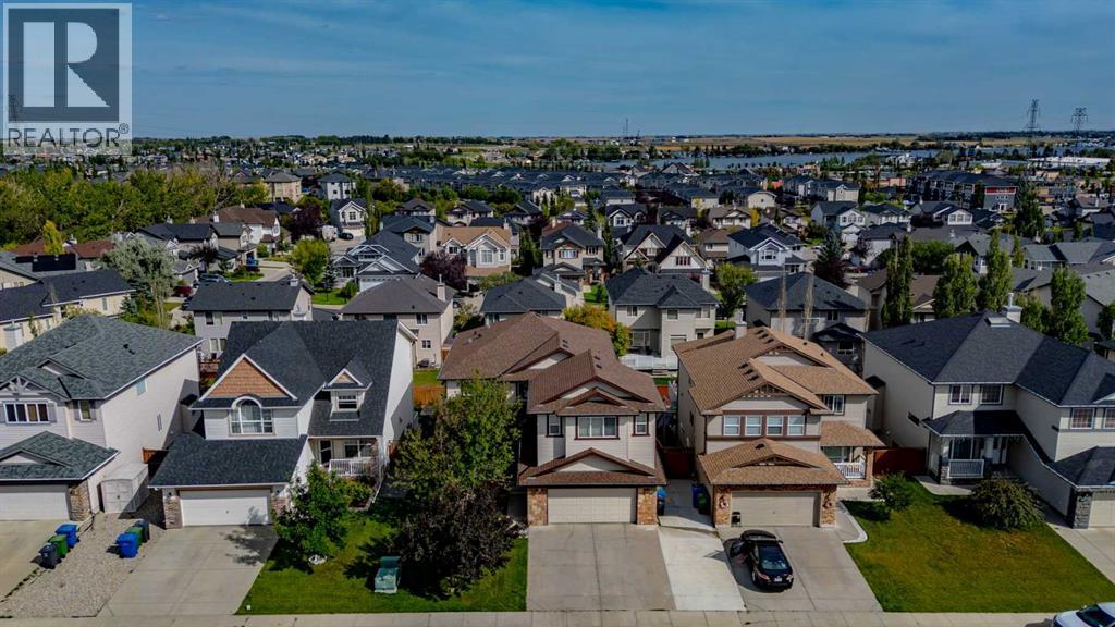 135 Hawkmere View, Chestermere, Alberta  T1X 1T7 - Photo 48 - A2344214