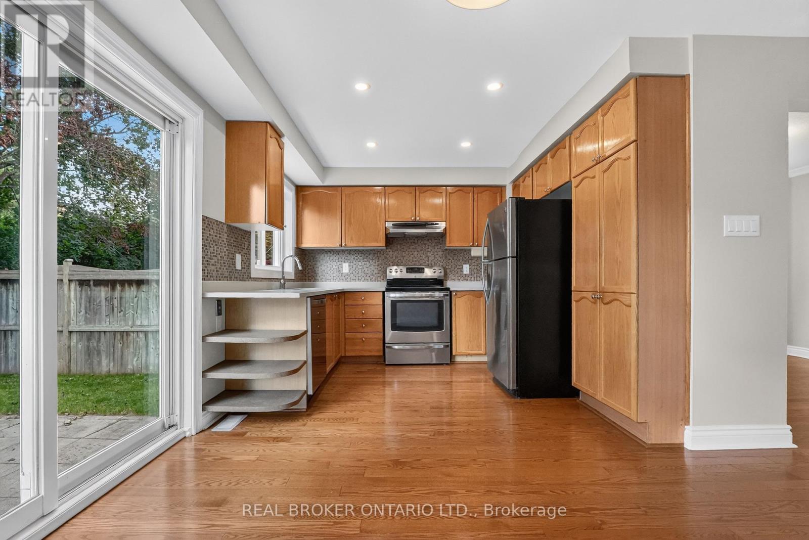 56 Bannock Crescent, Ottawa, Ontario  K2K 2P9 - Photo 10 - X13794712