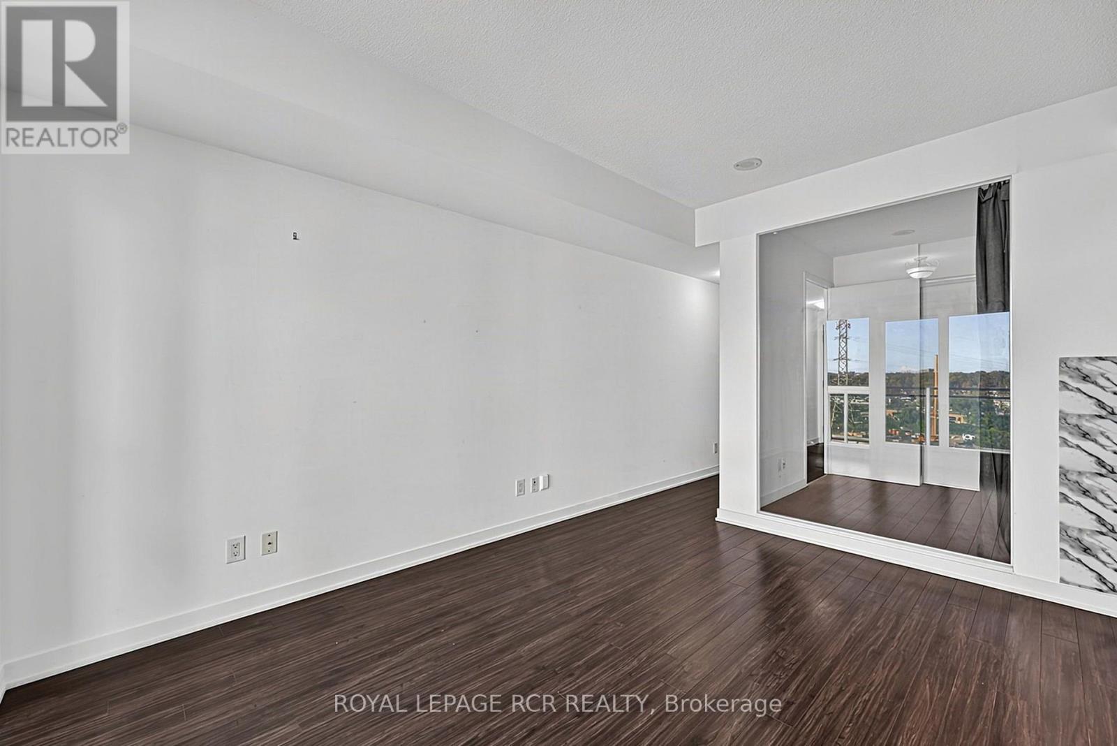 1022 - 165 Legion Road N, Toronto, Ontario  M8Y 0B3 - Photo 12 - W13789030
