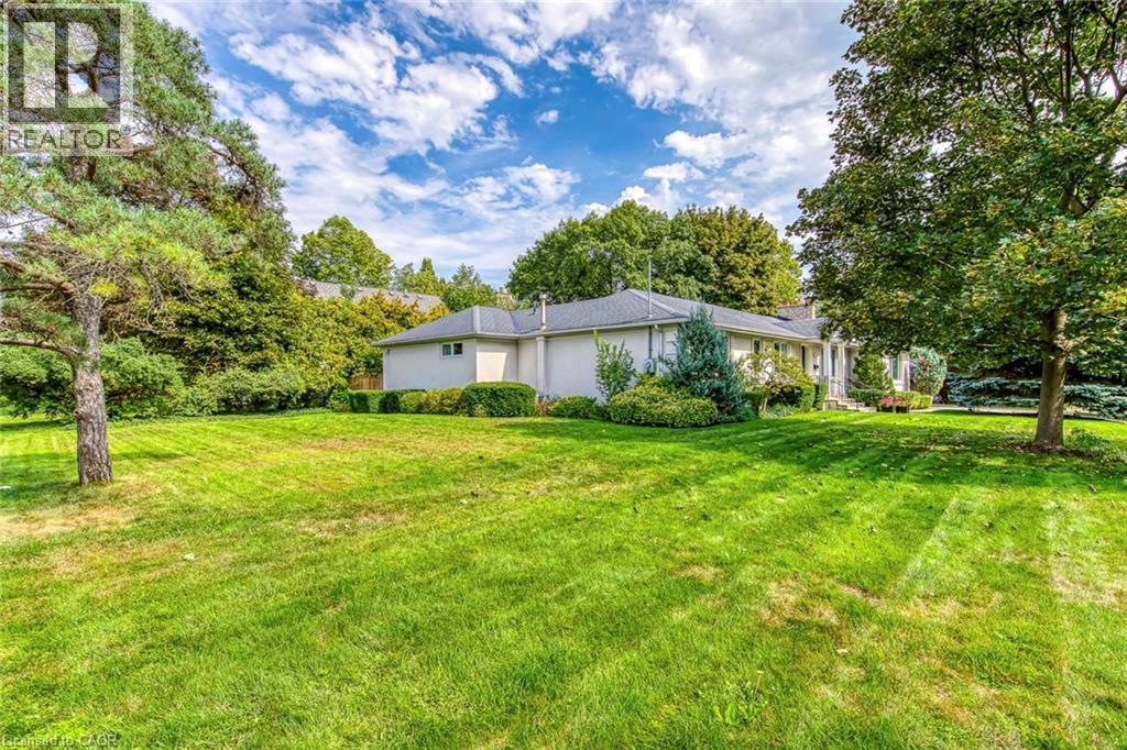 281 Pinehurst Drive, Oakville, Ontario  L6J 4X2 - Photo 2 - 40863759