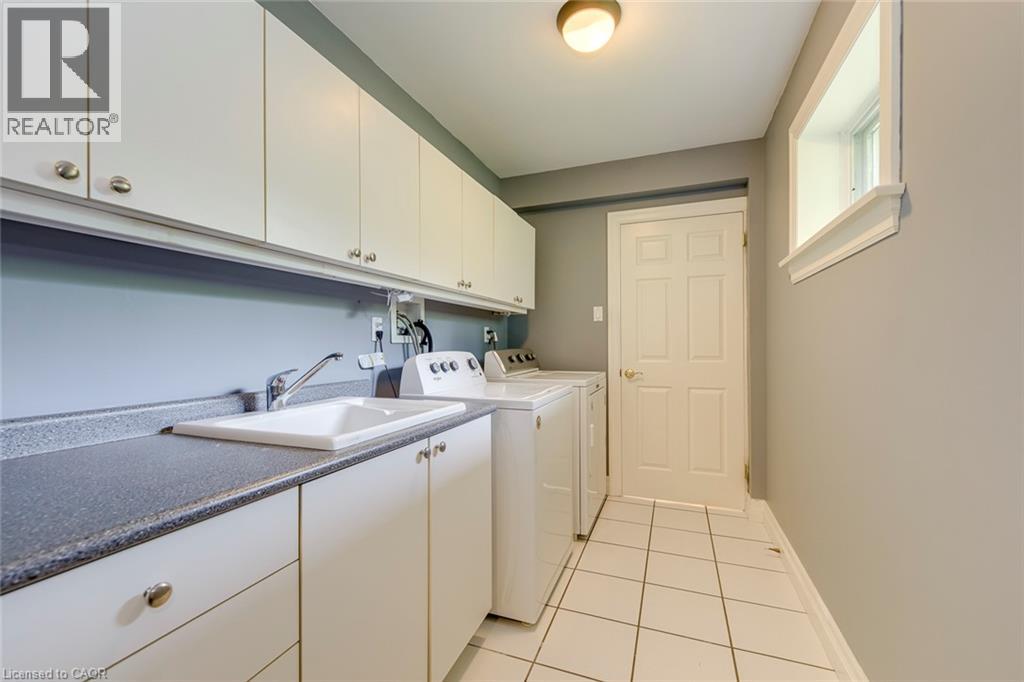 281 Pinehurst Drive, Oakville, Ontario  L6J 4X2 - Photo 33 - 40863759