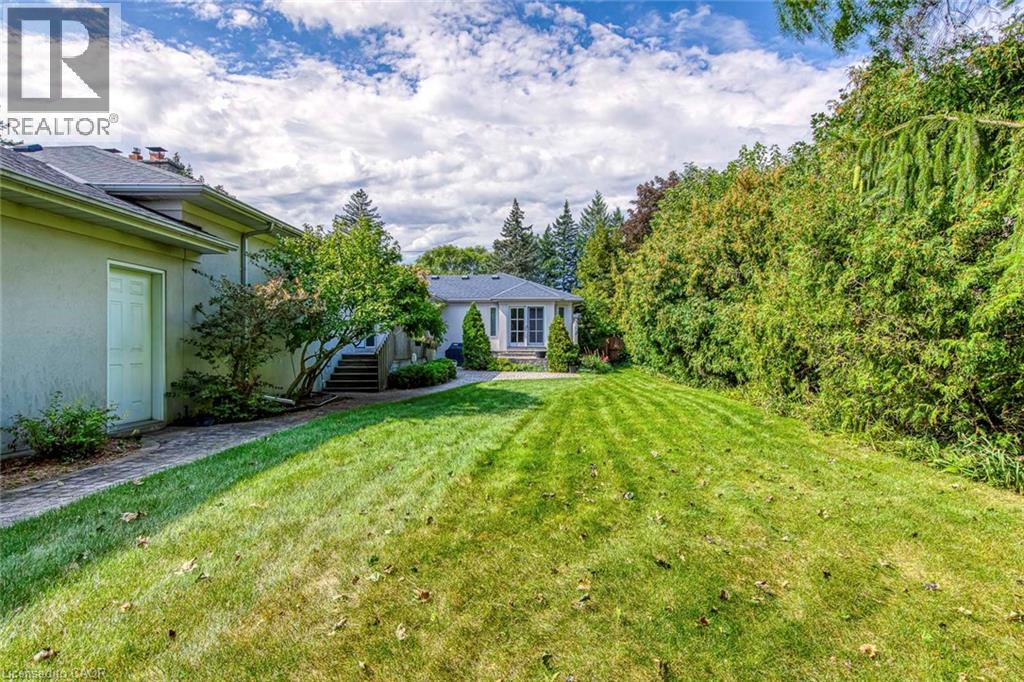 281 Pinehurst Drive, Oakville, Ontario  L6J 4X2 - Photo 43 - 40863759
