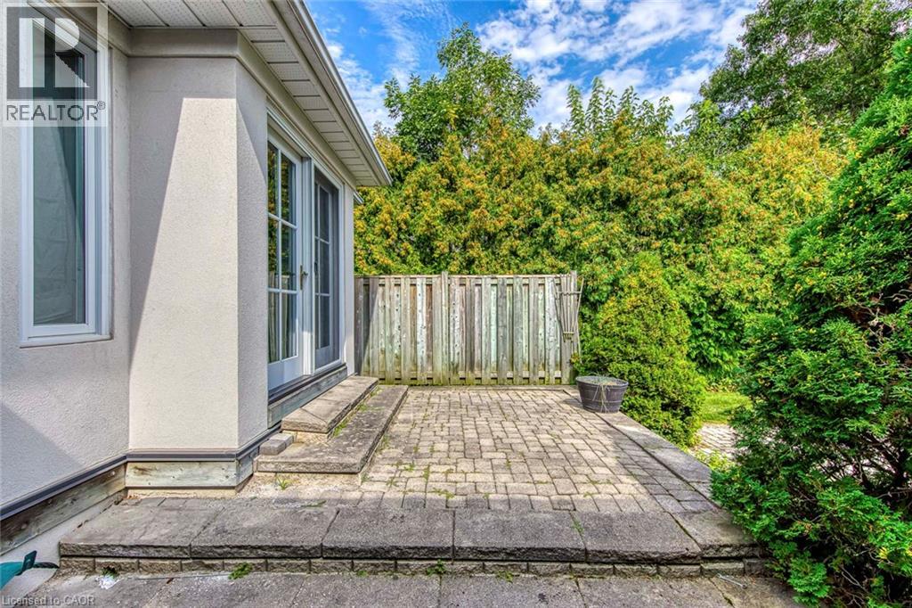 281 Pinehurst Drive, Oakville, Ontario  L6J 4X2 - Photo 45 - 40863759