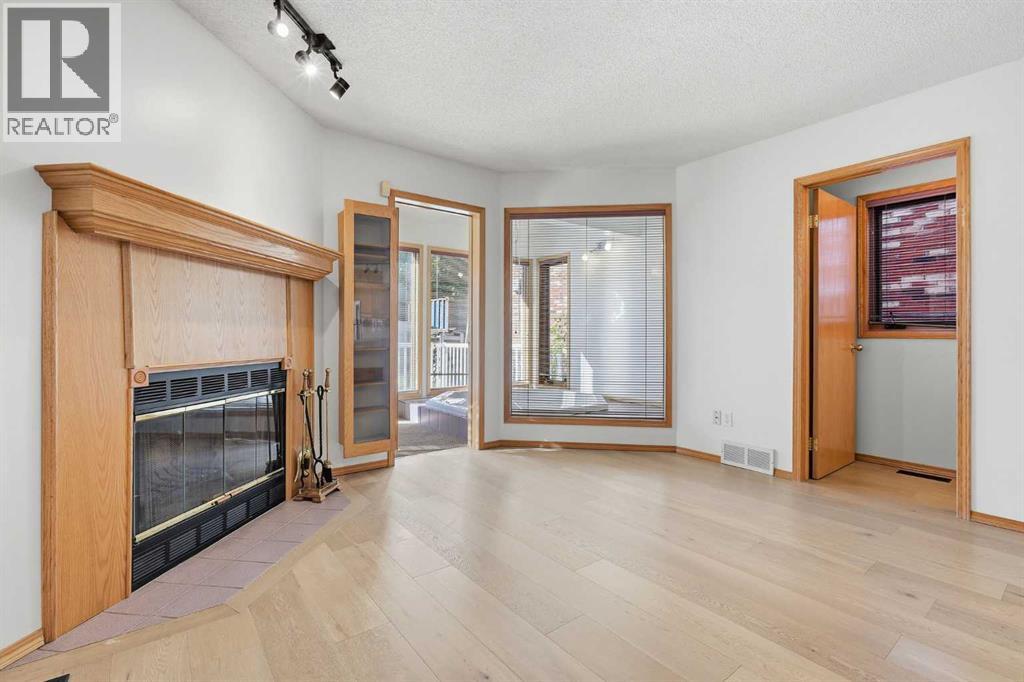 463 23 Avenue Nw, Calgary, Alberta  T2M 1S5 - Photo 16 - A2340984