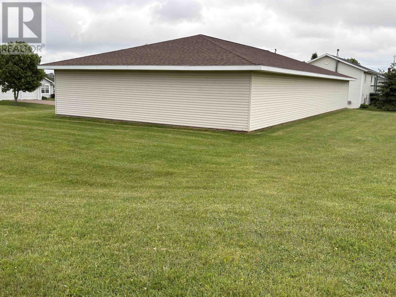 164 Kenwood Circle, Charlottetown, Prince Edward Island  C1E 1Z8 - Photo 3 - 202616306