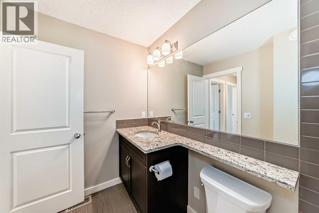 210 Stonemere Green, Chestermere, Alberta  T1X 0S2 - Photo 21 - A2308839