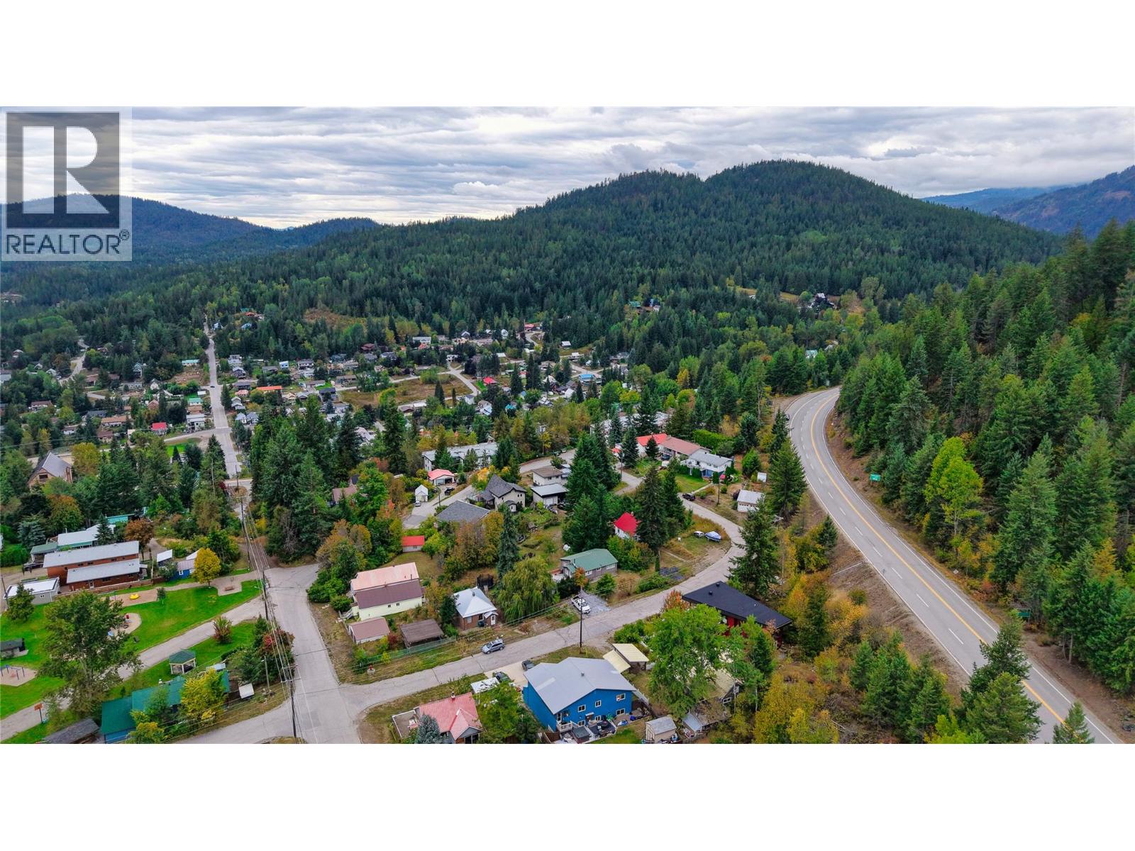 1677 Second Avenue, Rossland, British Columbia V0G 1Y0 - Photo 39 - 10400709