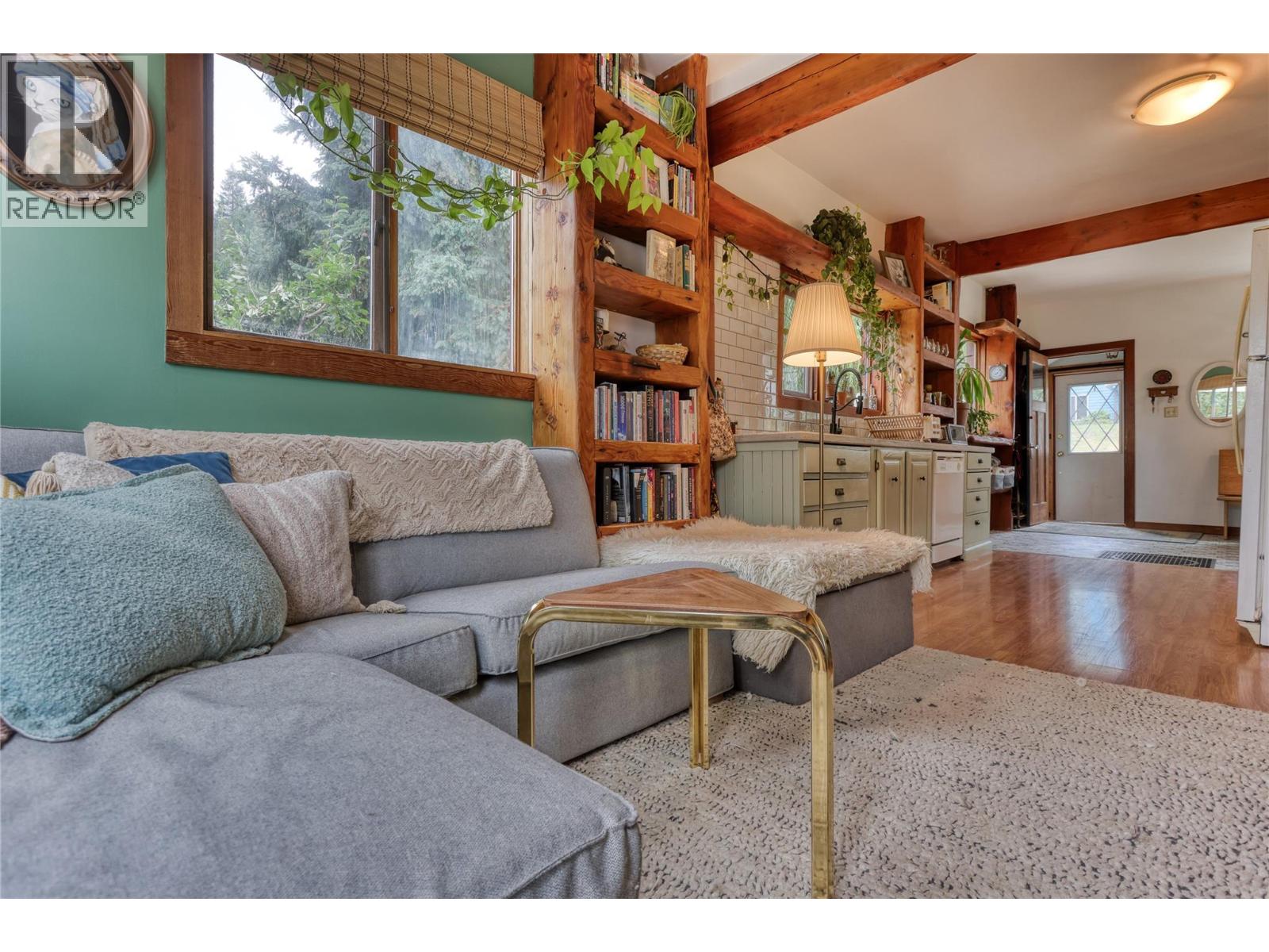 1677 Second Avenue, Rossland, British Columbia V0G 1Y0 - Photo 13 - 10400709