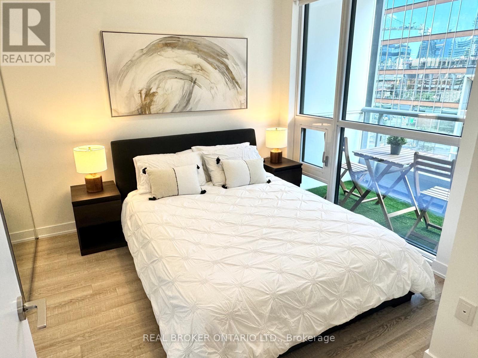 420 - 15 Richardson Street, Toronto, Ontario  M5A 0Y5 - Photo 3 - C13794752