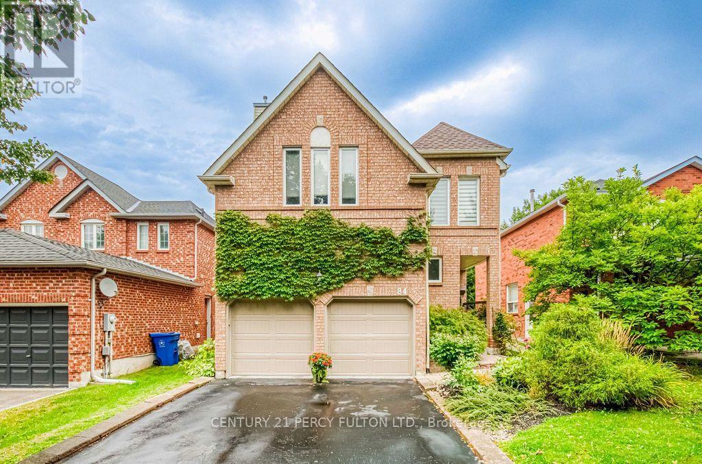 84 Loraview Lane, Aurora, Ontario  L4G 6N5 - Photo 2 - N13794722