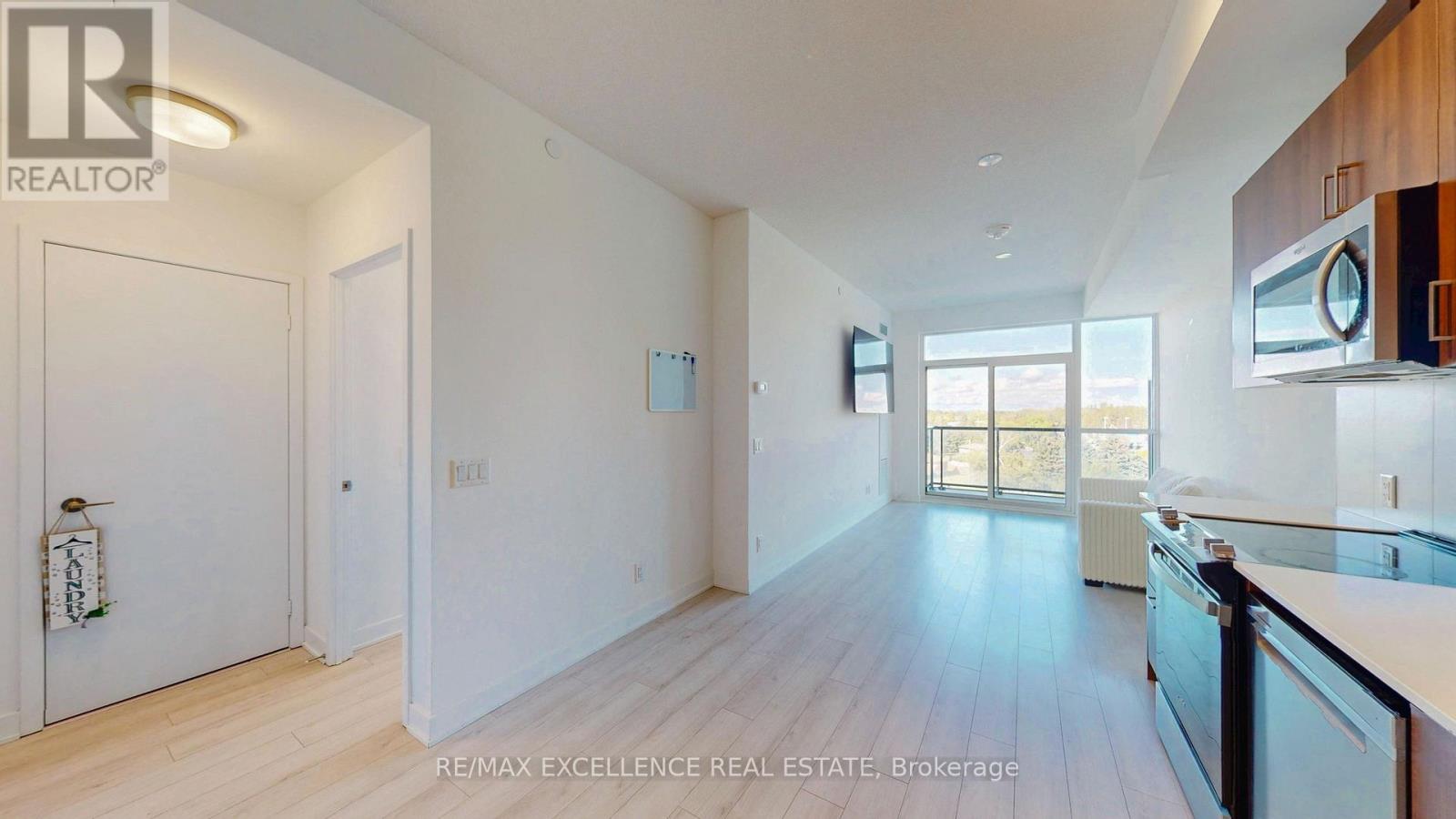 524 - 681 Yonge Street, Barrie, Ontario  L4N 4E8 - Photo 3 - S13794732