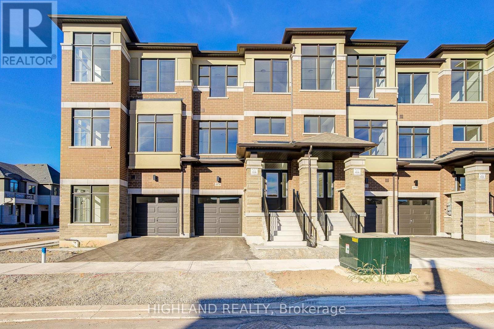 1174 DARTMOUTH CRESCENT, Oakville, Ontario