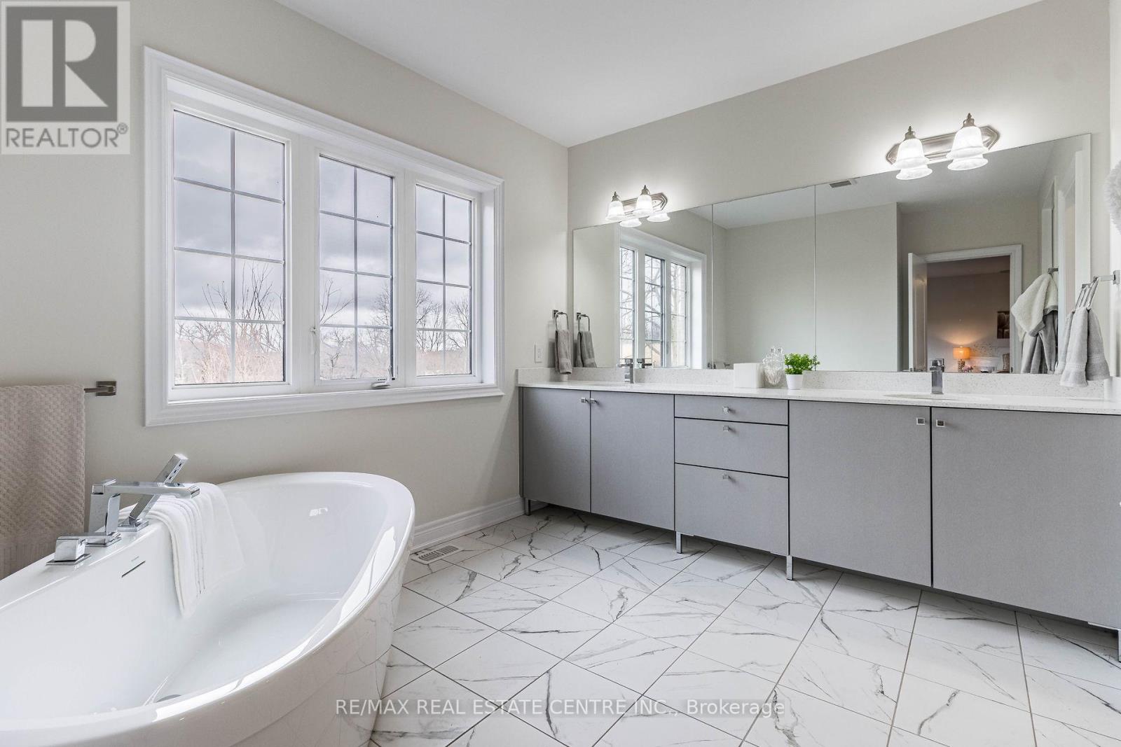 35 Arthur Griffin Crescent, Caledon, Ontario  L7C 4E9 - Photo 20 - W13794746