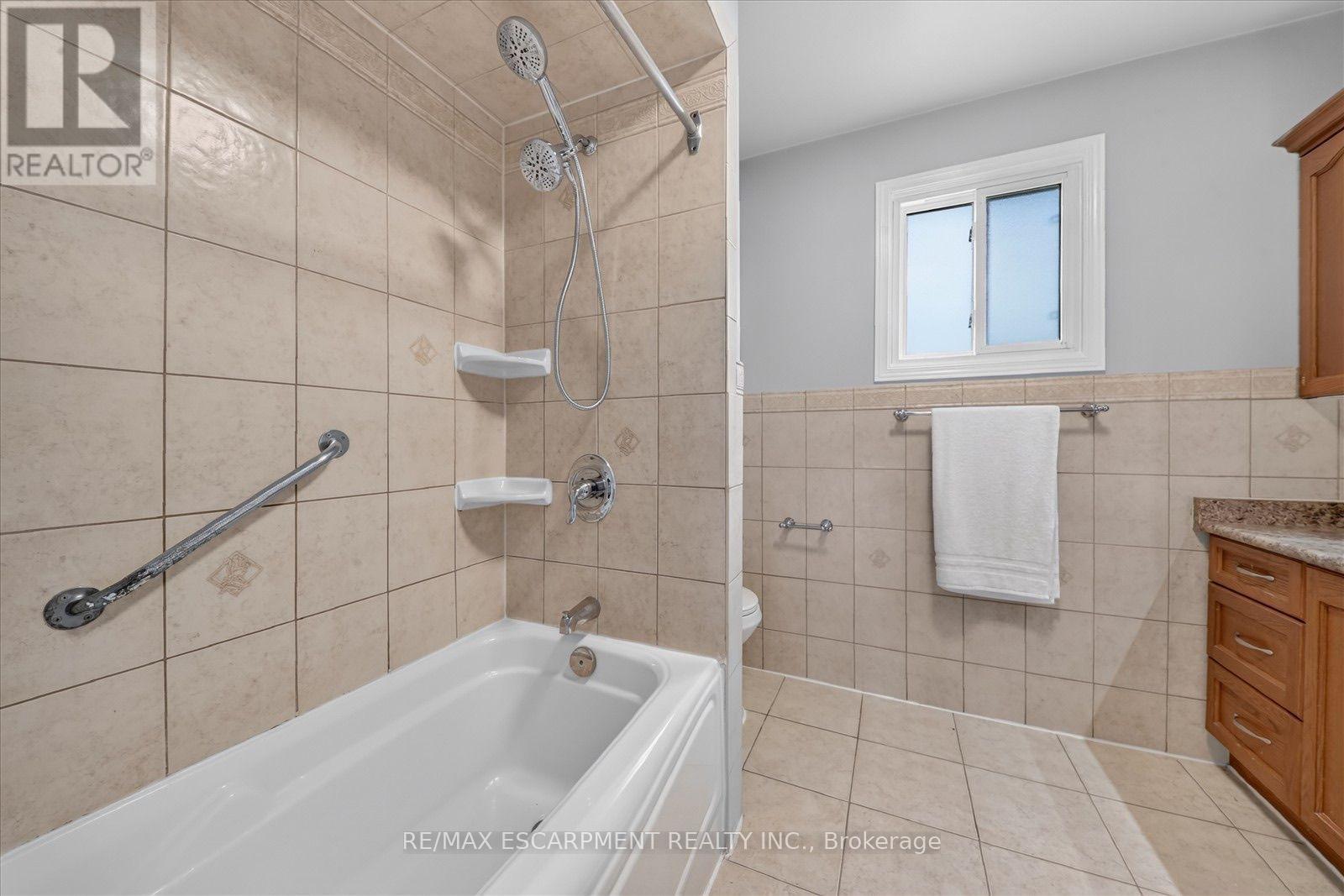 31 Vega Crescent, Hamilton, Ontario  L8E 4S6 - Photo 29 - X13794728
