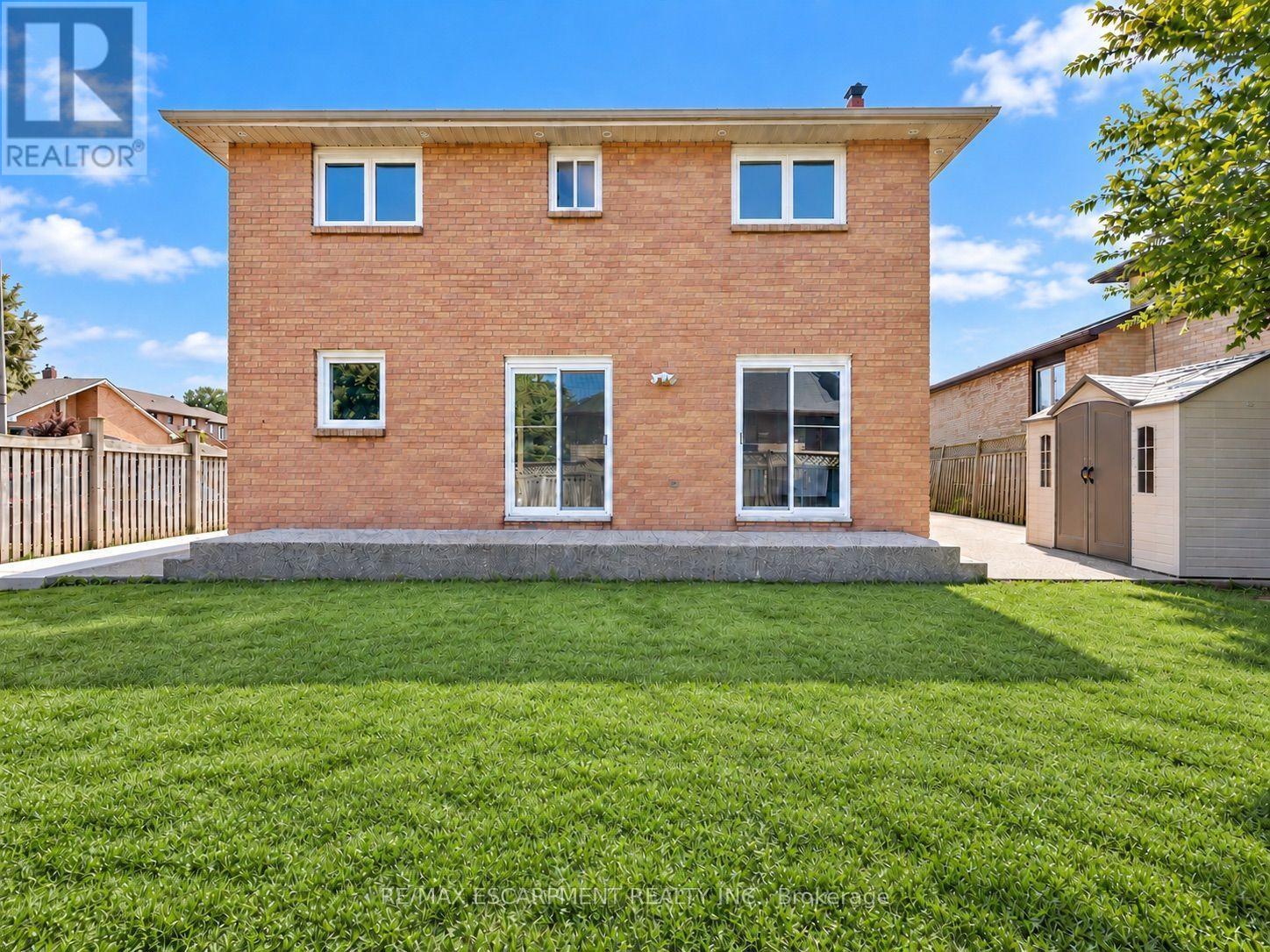 31 Vega Crescent, Hamilton, Ontario  L8E 4S6 - Photo 42 - X13794728
