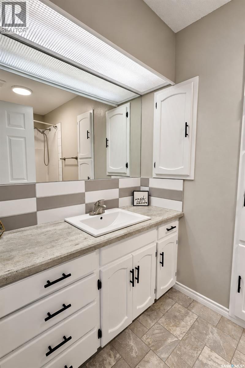 3391 Dent Crescent, Prince Albert, Saskatchewan  S6V 7H8 - Photo 20 - SK048633