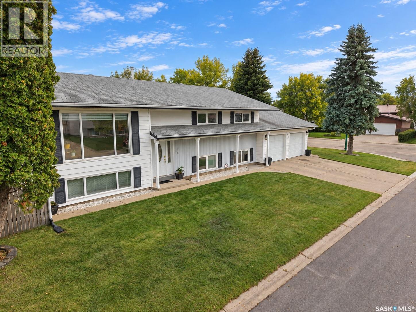 3391 Dent Crescent, Prince Albert, Saskatchewan  S6V 7H8 - Photo 4 - SK048633