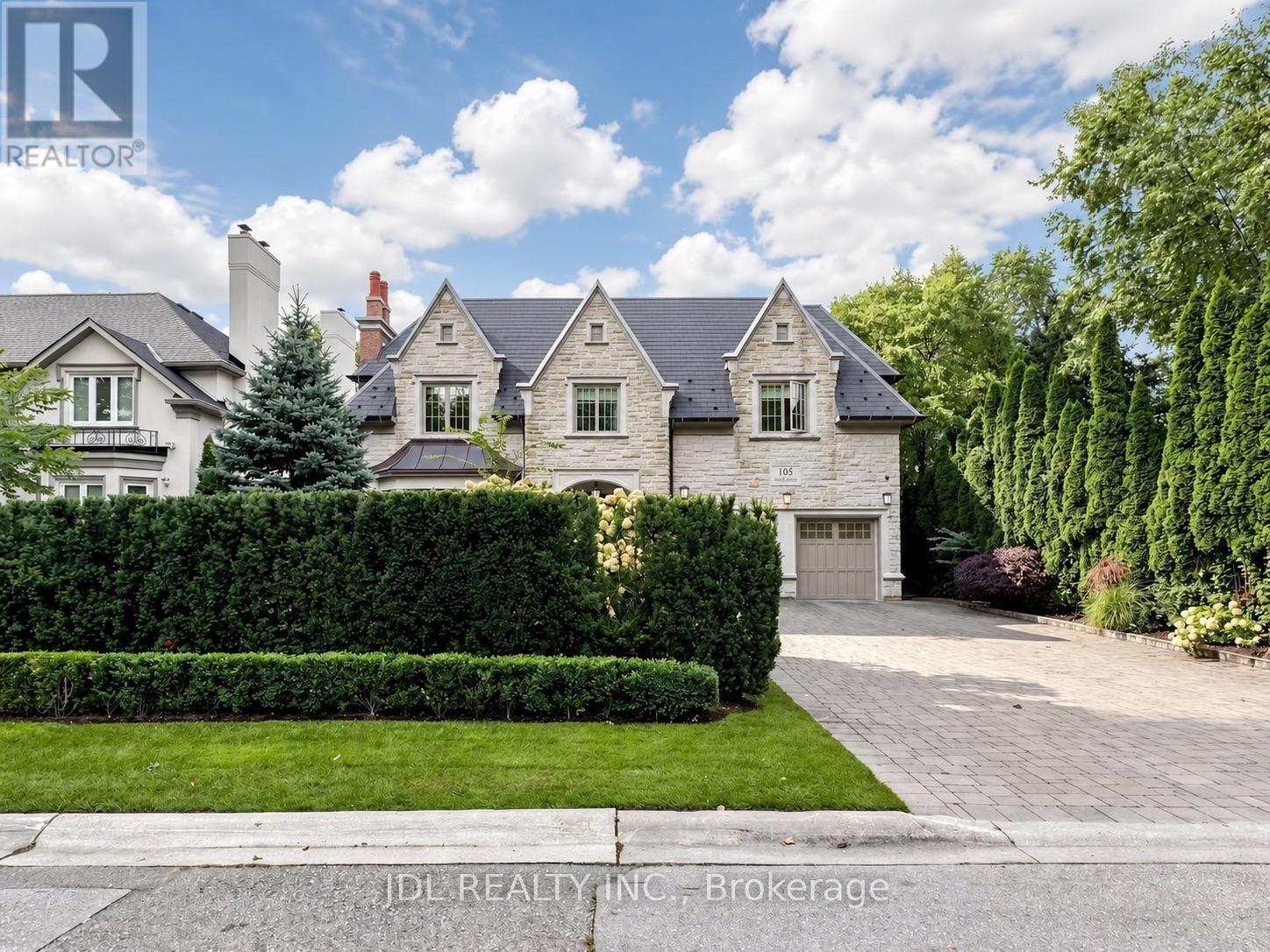 105 ARJAY CRESCENT, Toronto, Ontario