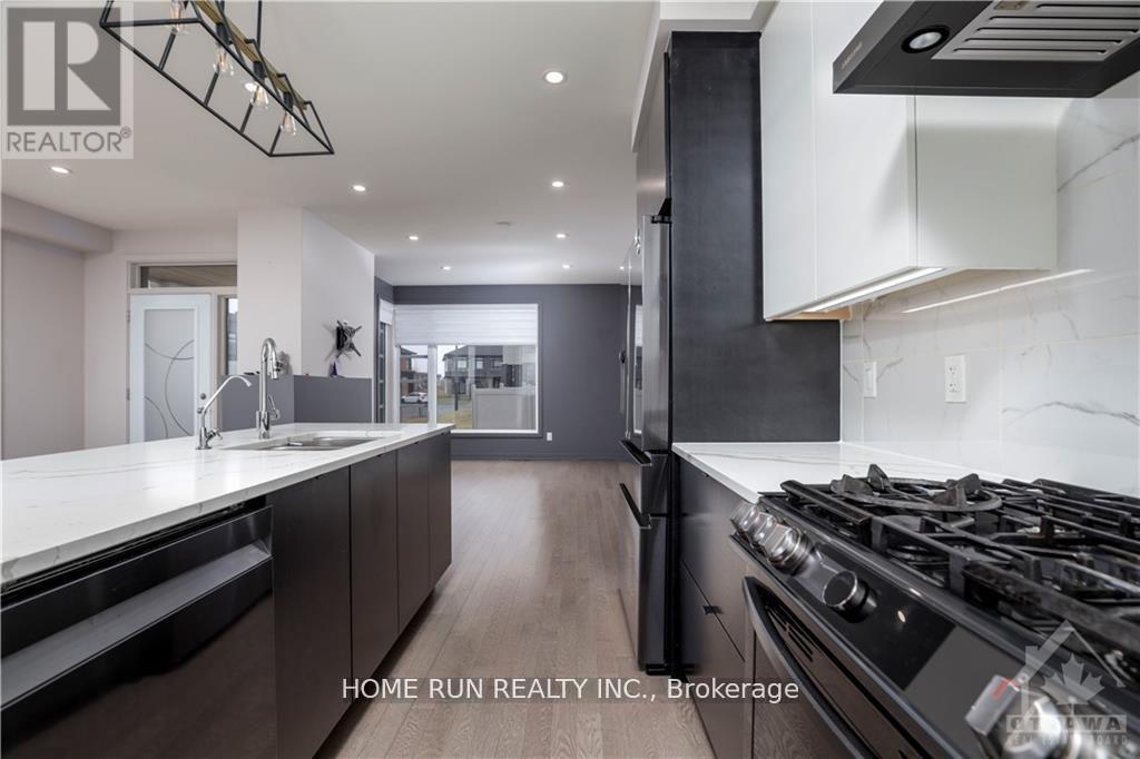 923 Chipping Circle, Ottawa, Ontario  K4M 0E7 - Photo 4 - X13794760