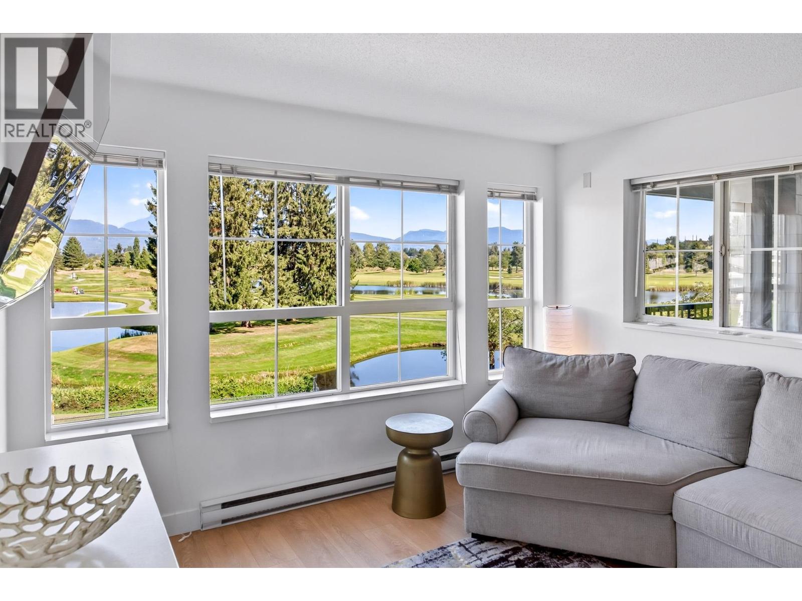 227 19673 Meadow Gardens Way, Pitt Meadows, British Columbia  V3Y 0A1 - Photo 5 - R3166627