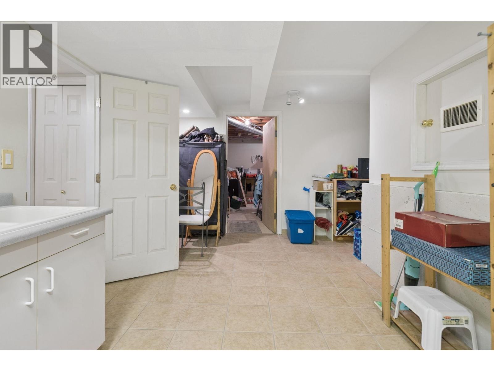 48 2979 Panorama Drive, Coquitlam, British Columbia  V3E 2W8 - Photo 28 - R3166631