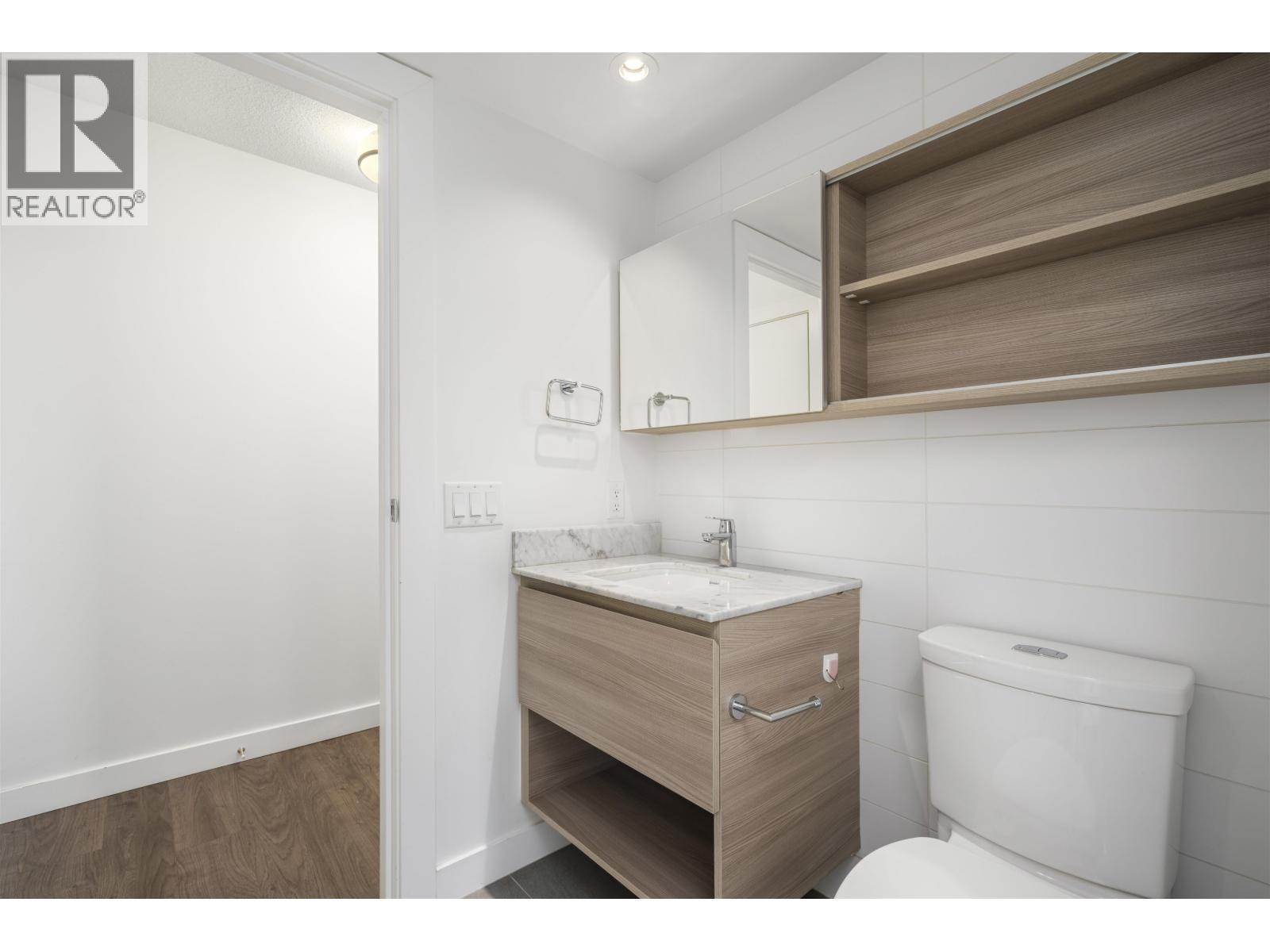 1803 988 Quayside Drive, New Westminster, British Columbia  V3M 0L5 - Photo 9 - R3166635