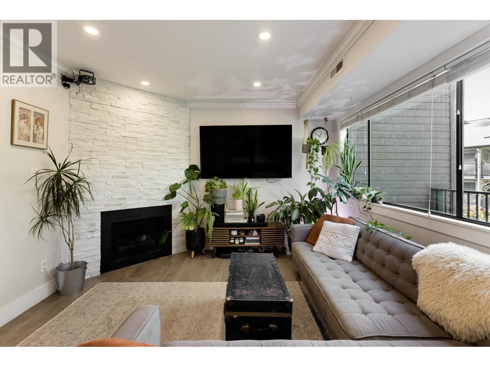 1845 Goleta Drive, Burnaby, British Columbia  V5A 1P6 - Photo 4 - R3166639