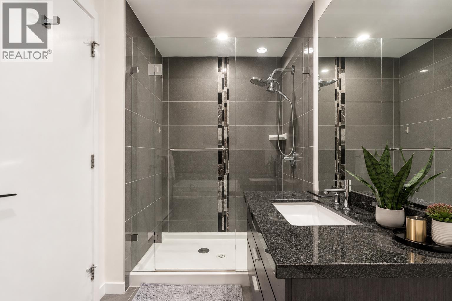 103 2232 Douglas Road, Burnaby, British Columbia  V5C 0G9 - Photo 10 - R3166641