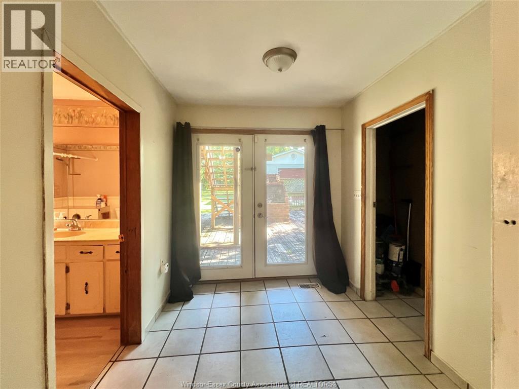 3595 County 42 Road Unit# Main, Windsor, Ontario  N9A 6J3 - Photo 18 - 26022054