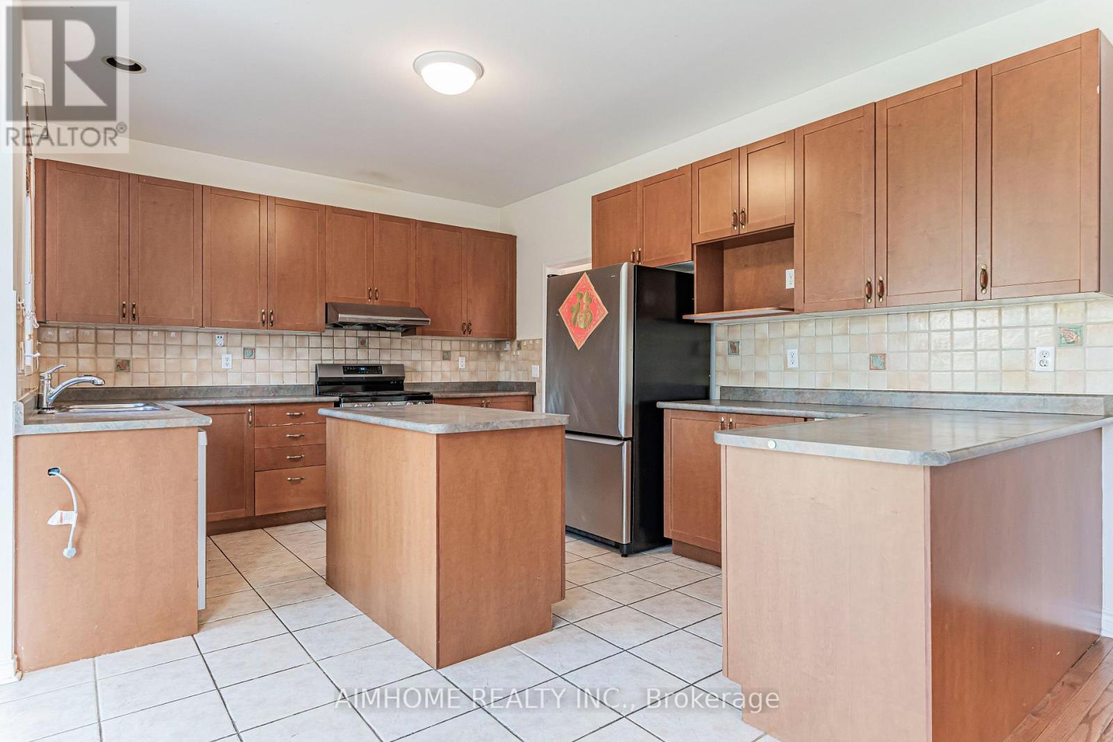 48 Red Ash Drive, Markham (Legacy), Ontario  L3S 4B8 - Photo 7 - N13794762